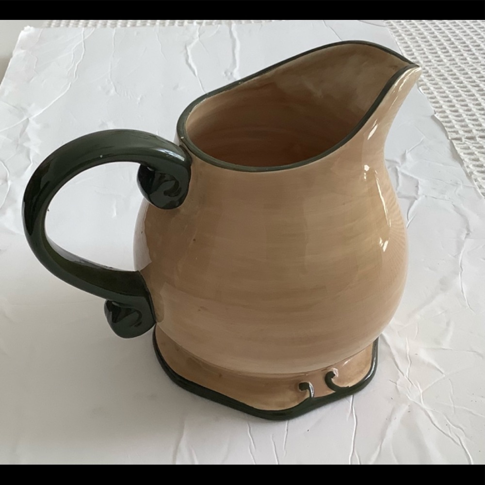 Home Trends Pitcher - Picture 3 of 6